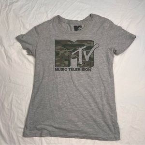 MTV music television Camouflage T-Shirt Gray Sz Large MTV Viacom L020923